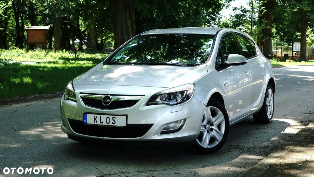 Opel Astra 1.4 Turbo Cosmo - 22
