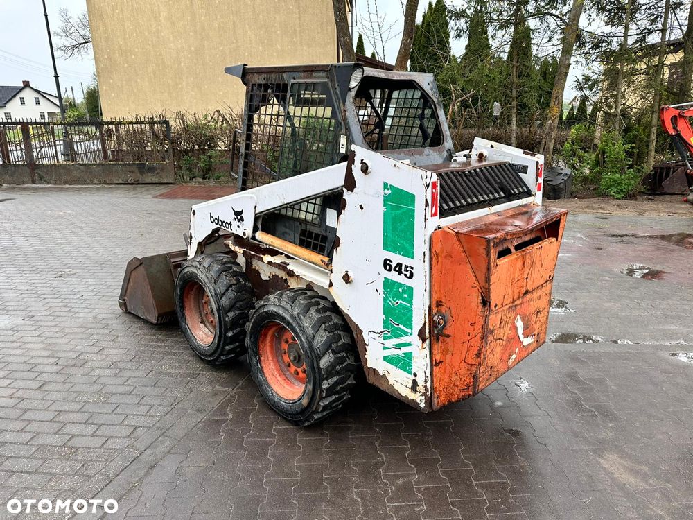 Bobcat 645 - 4