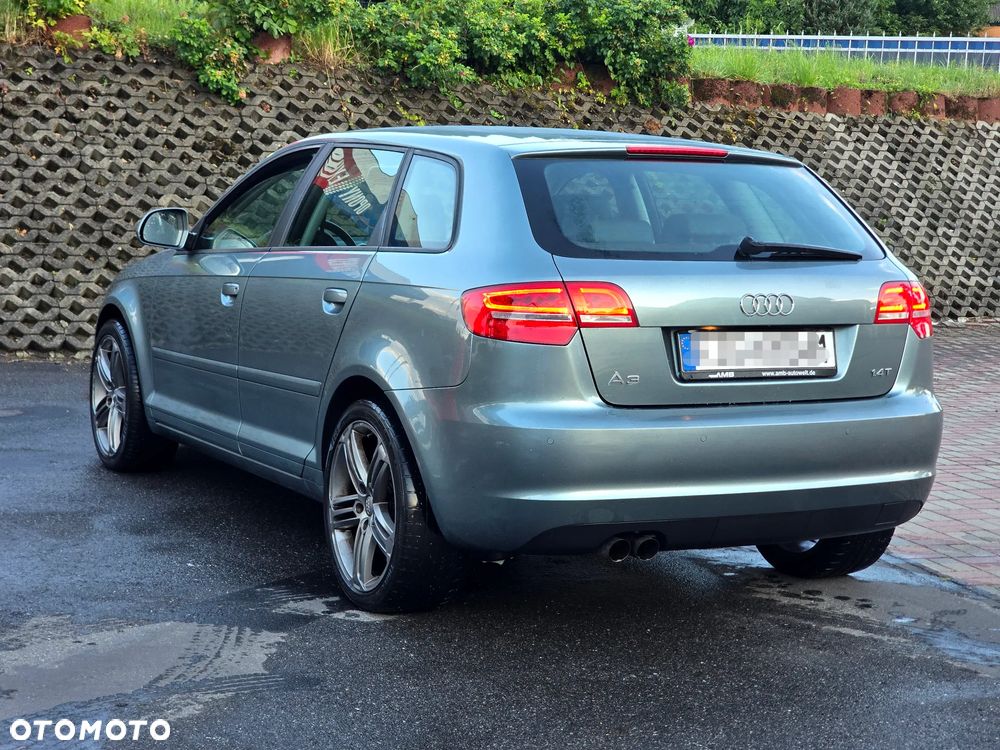 Audi A3 Sportback 1.4 TFSI Ambition - 4