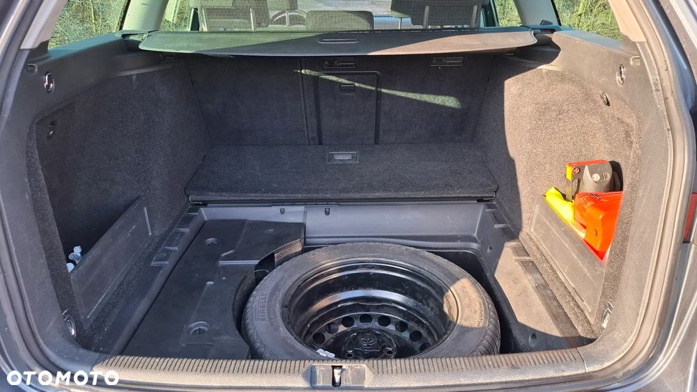 Volkswagen Passat 2.0 TDI Comfortline DSG - 21