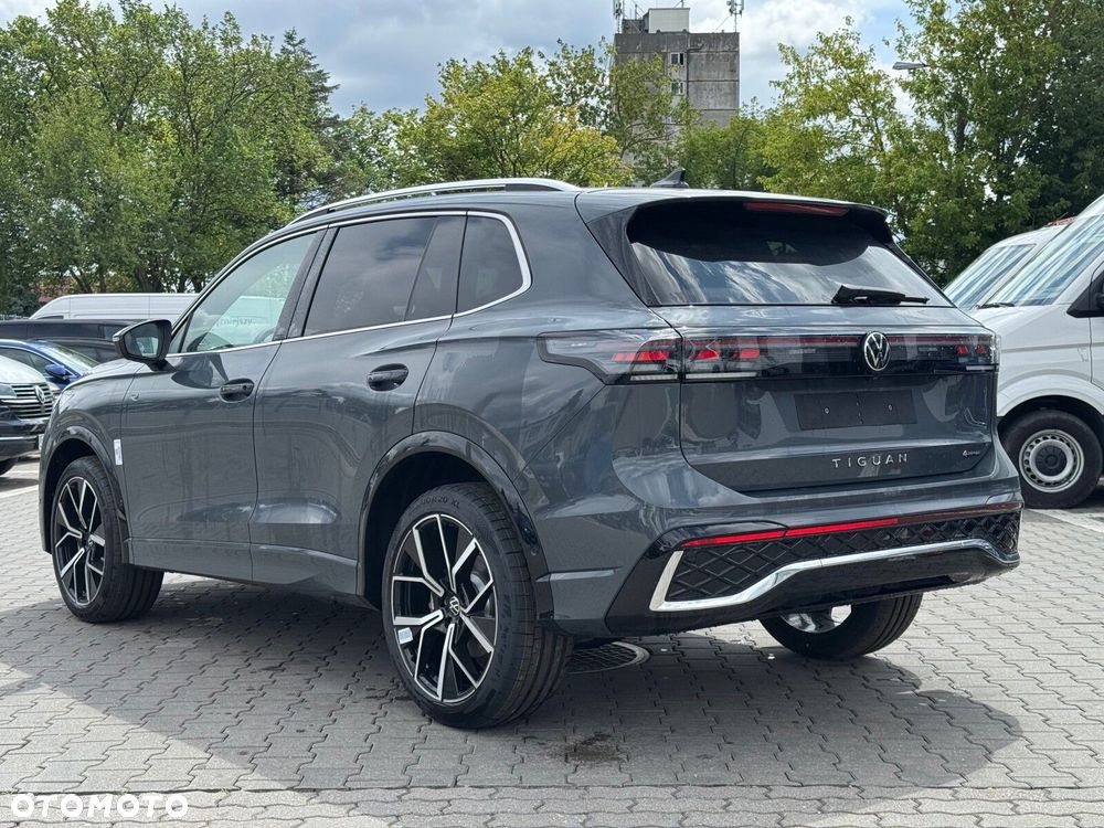 Volkswagen Tiguan 2.0 TDI 4Mot R-Line Plus DSG - 8