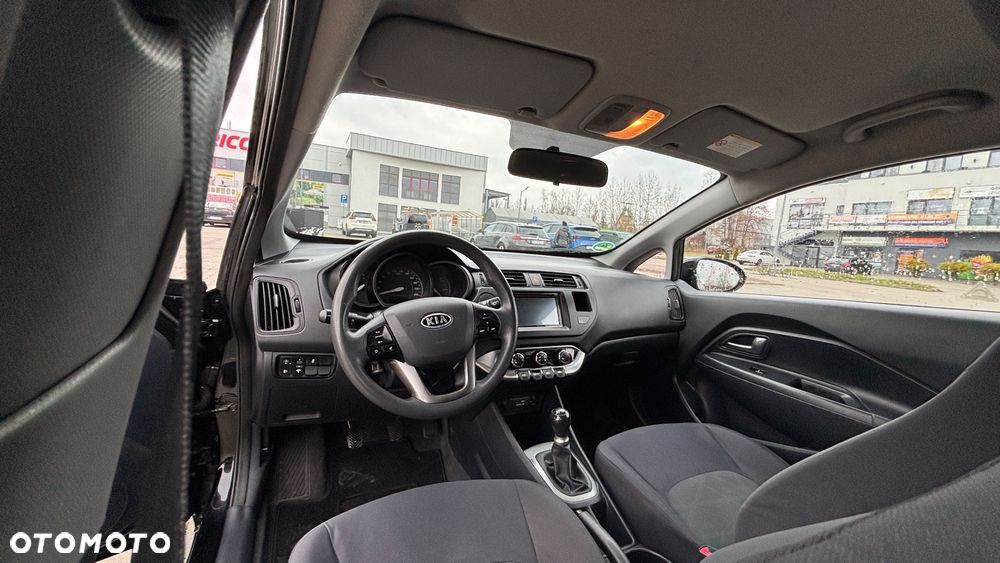 Kia Rio 1.2 M - 7