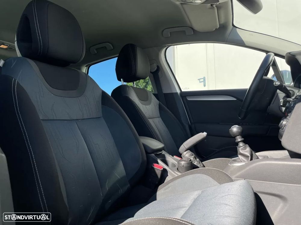 Citroën C4 1.6 HDi Seduction - 14
