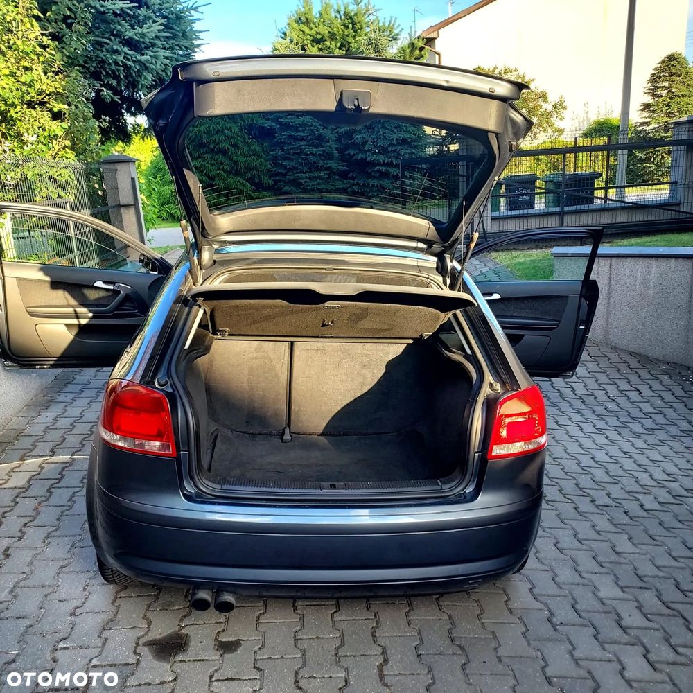 Audi A3 Sportback 2.0 TDI DPF Attraction - 10