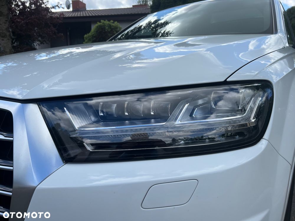Audi Q7 - 30