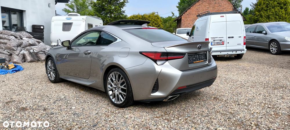 Lexus RC - 5