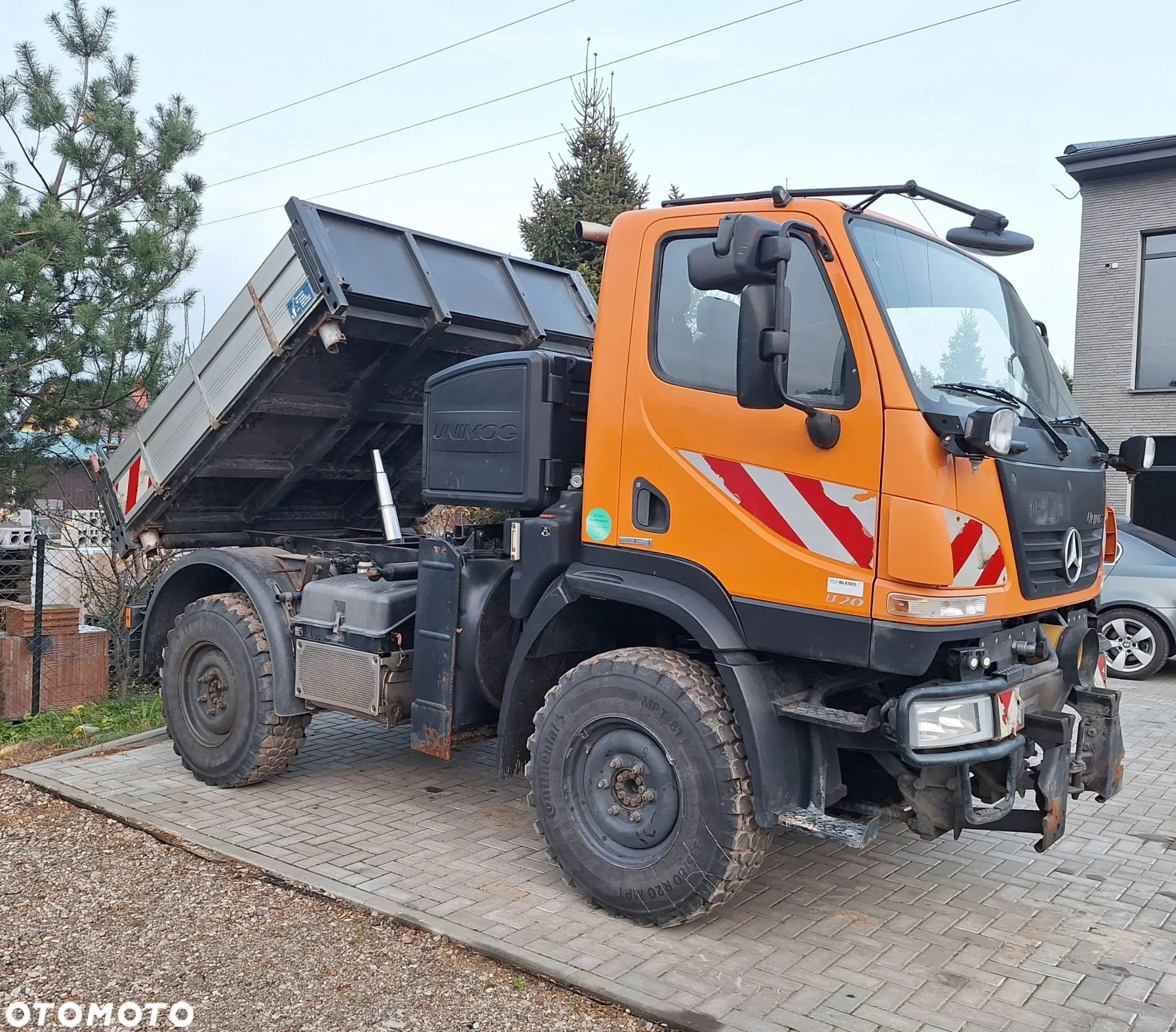 Unimog U20 4X4 Wywrotka - 3