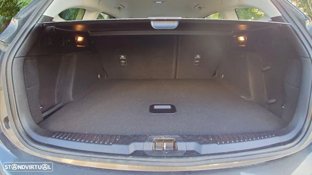 Ford Focus 1.5 TDCi EcoBlue Active - 7