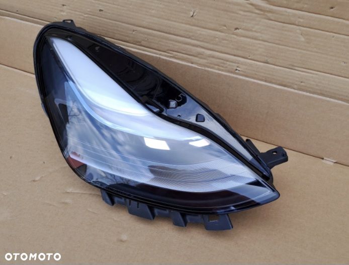 TESLA MODEL 3 LIFT PRAWA LAMPA PRAWY PRZÓD LED 1514953-10-E - 4