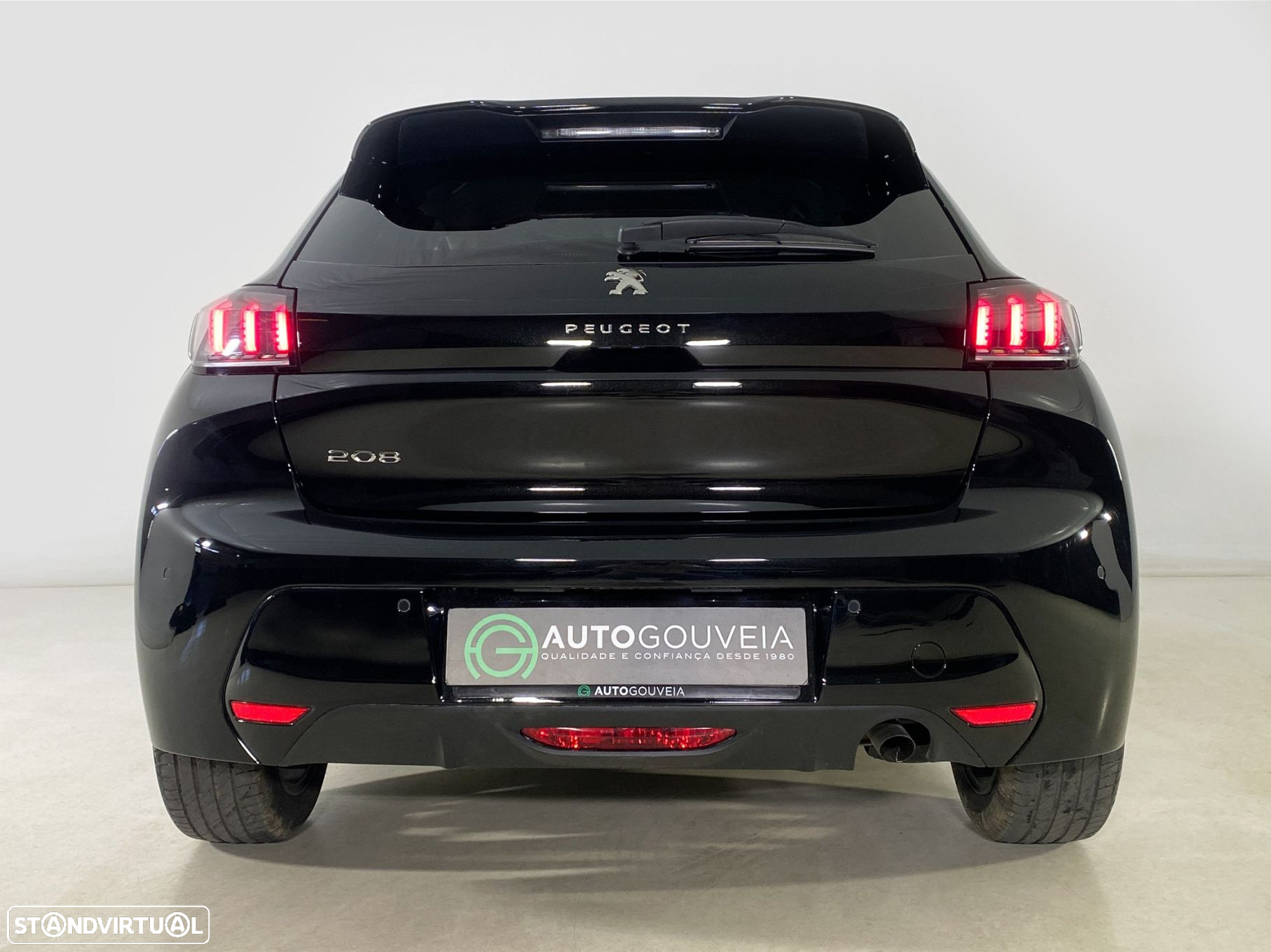 Peugeot 208 1.2 PureTech Allure Pack EAT8 - 6