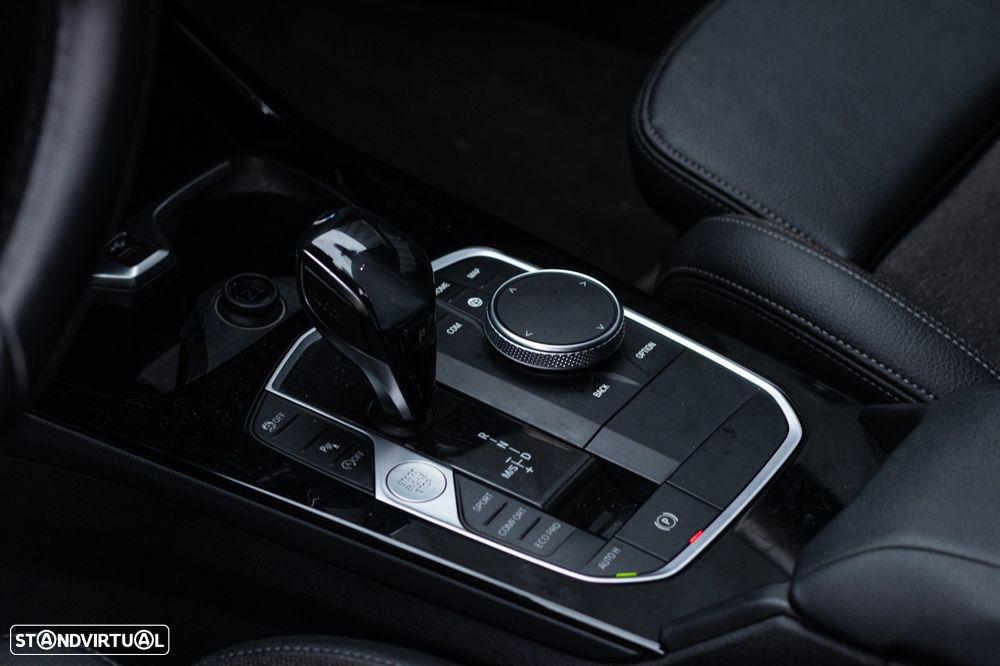 BMW 116 d Line Sport Auto - 9