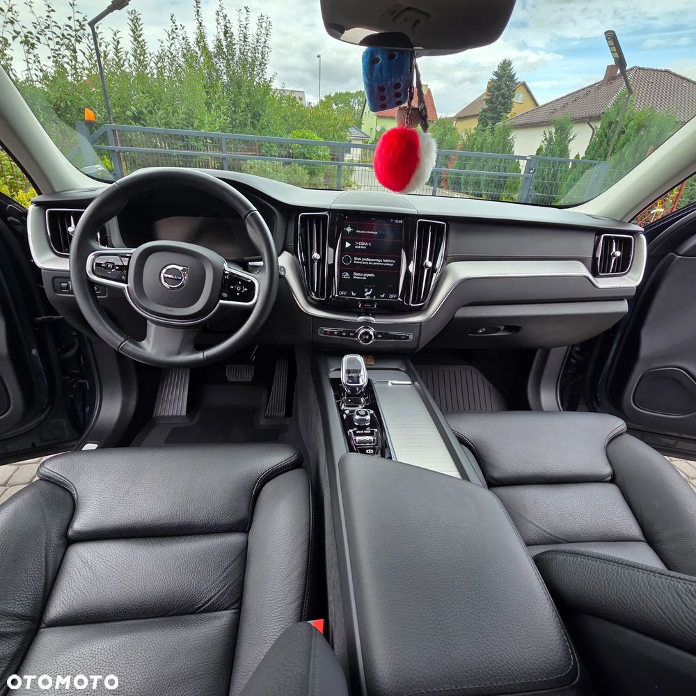 Volvo XC 60 B5 B AWD Inscription - 11