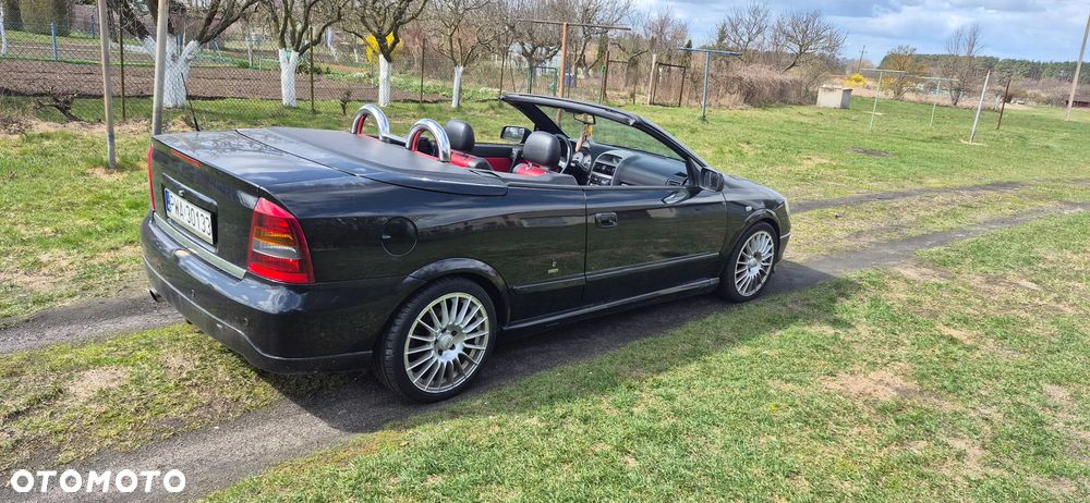 Opel Astra 2.2 Bertone - 2