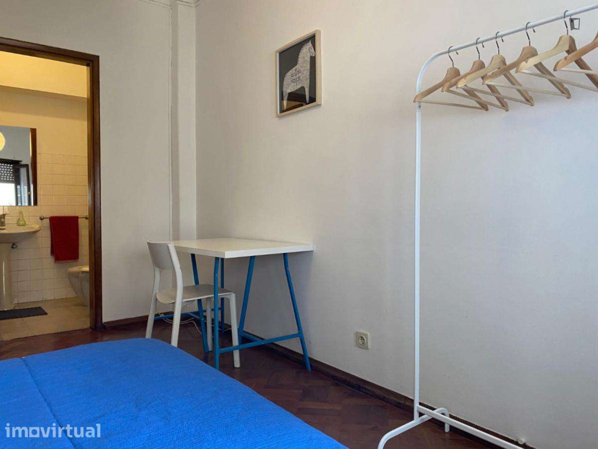 Quarto - localizado em Entrecampos Lisbon - Grande imagem: 3/21
