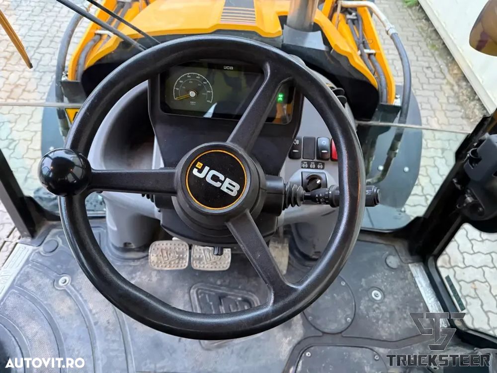 JCB 3CX Plus - 19