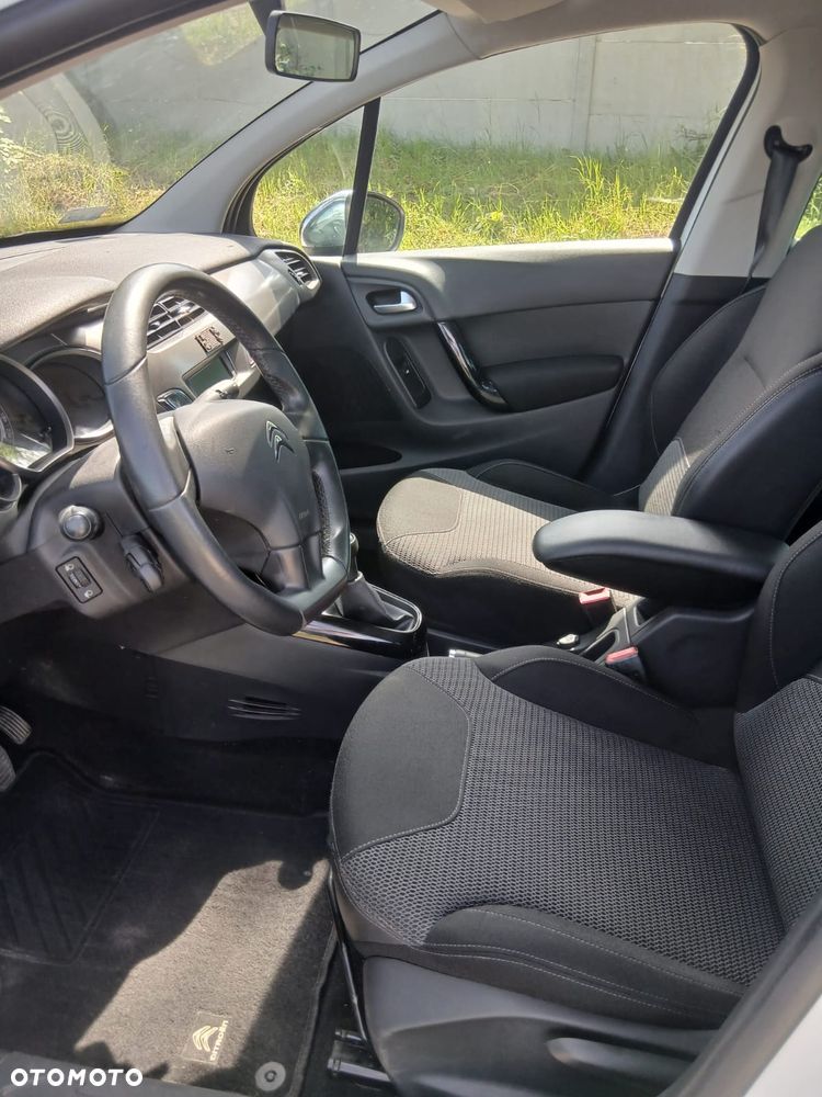 Citroën C3 1.2 PureTech Selection - 9