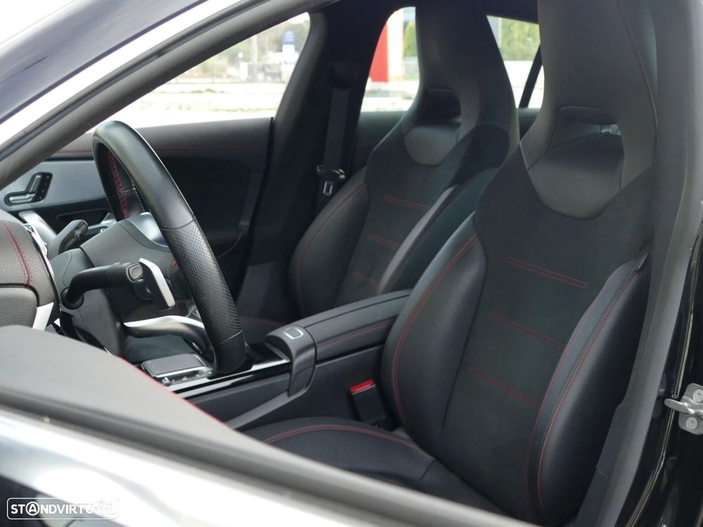 Mercedes-Benz CLA 250 e AMG Line - 22
