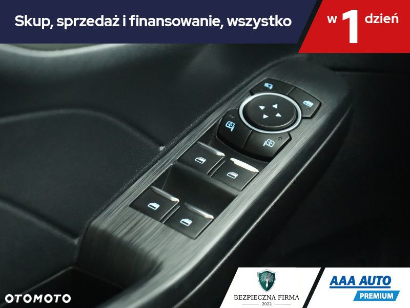 Ford Kuga - 18