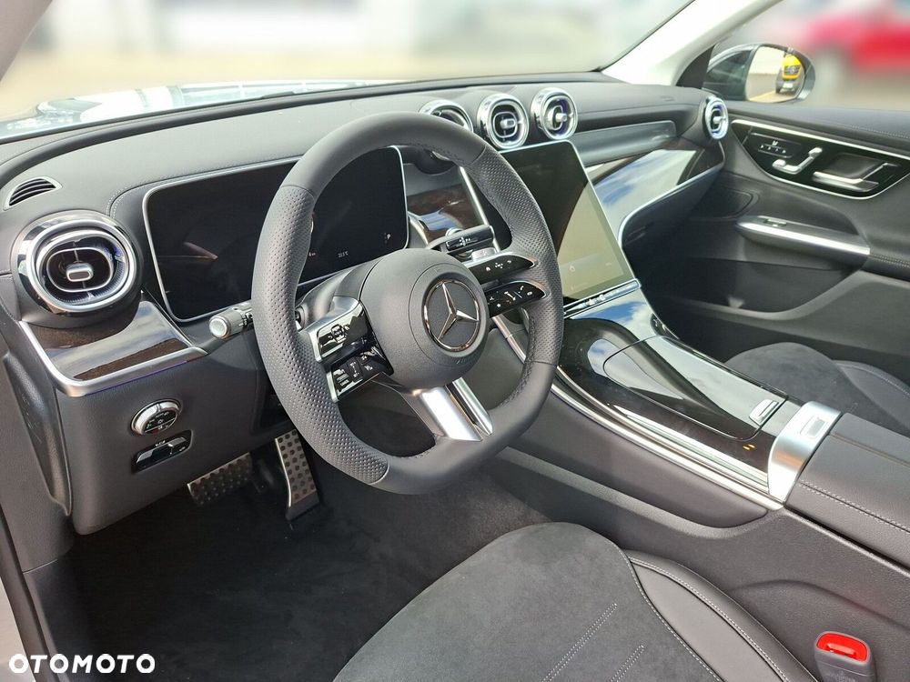 Mercedes-Benz GLC - 10