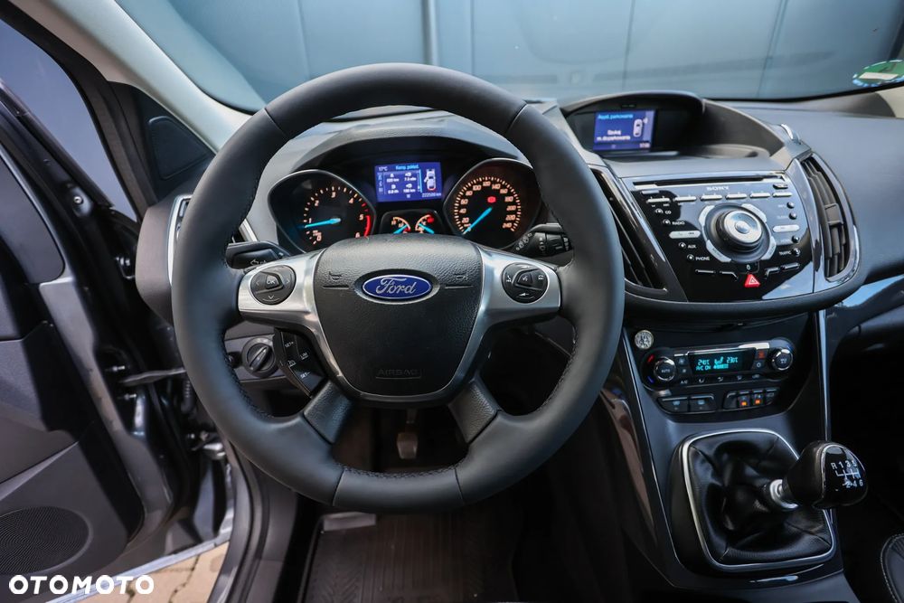 Ford Kuga 2.0 TDCi 4x4 Individual - 25