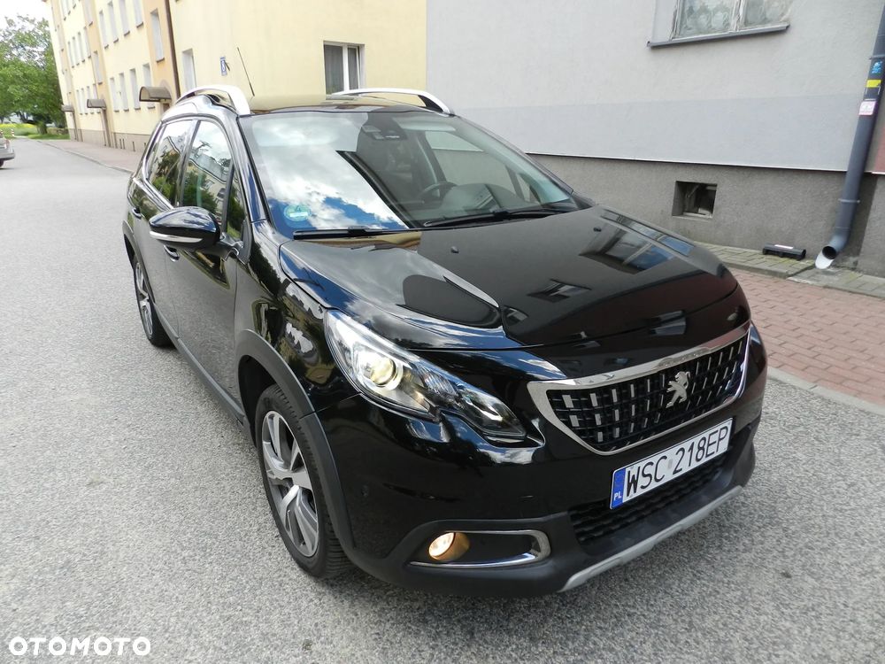 Peugeot 2008 1.2 Pure Tech GPF Style S&S EAT6 - 11