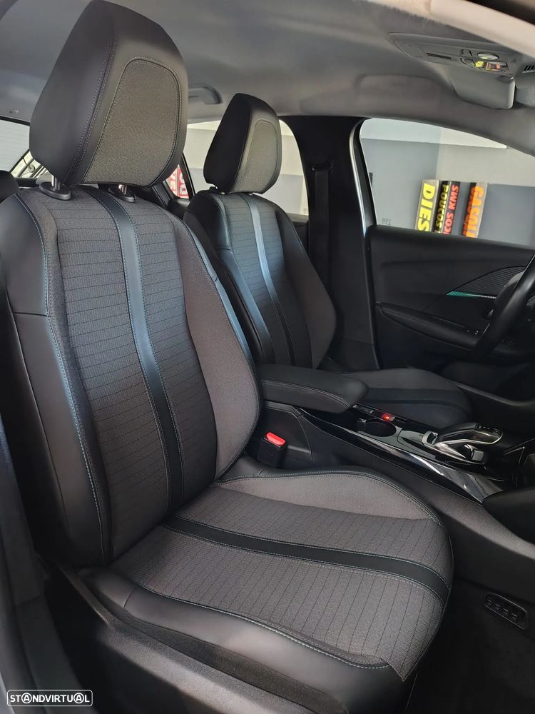 Peugeot e-208 50 kWh Allure Pack - 10