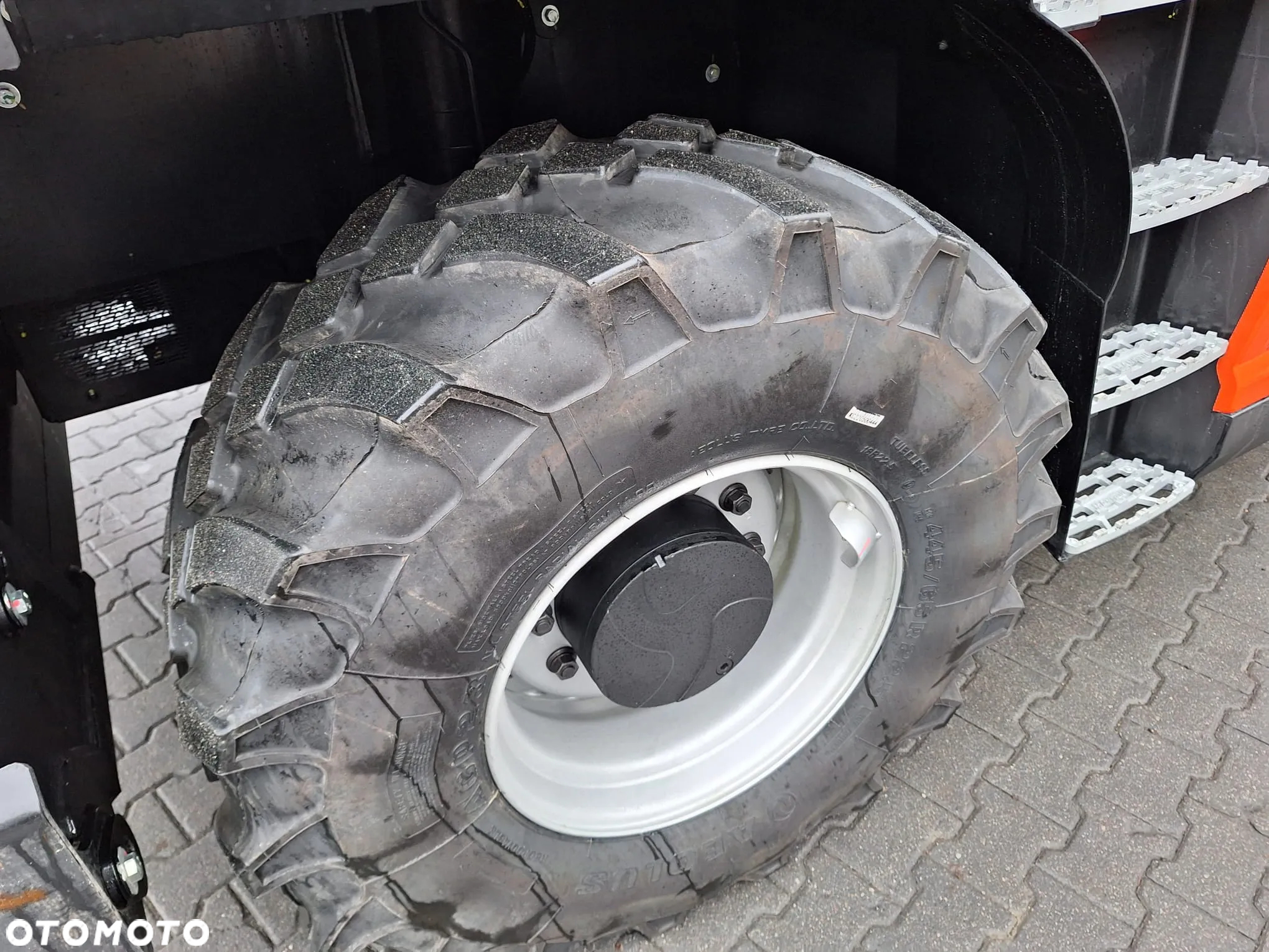 Manitou ładowarka teleskopowa obrotowa MRT 2660 Vision + - 12
