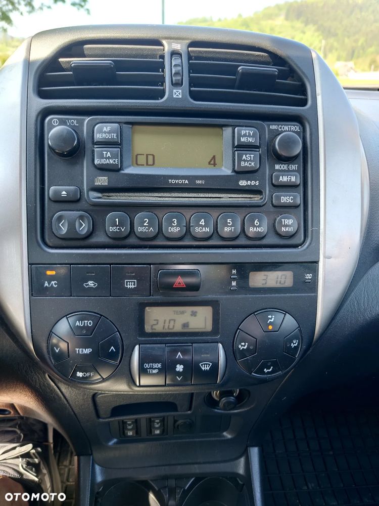 Toyota RAV4 2.0 VVT-i Sol - 12