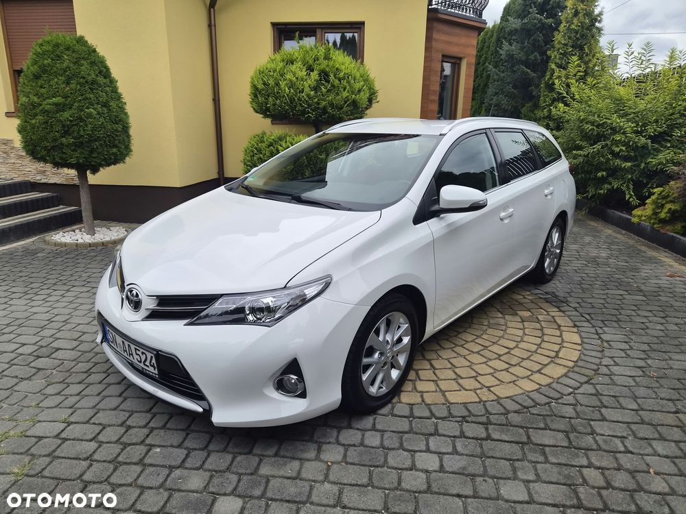 Toyota Auris 1.6 Active - 3