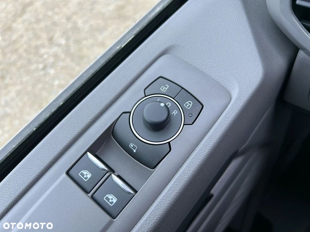 Volkswagen Transporter Furgon PLUS/5-cio osob./AUTOMAT (L2) 2.0 TDI 170KM, r.o. 3500 mm - 30