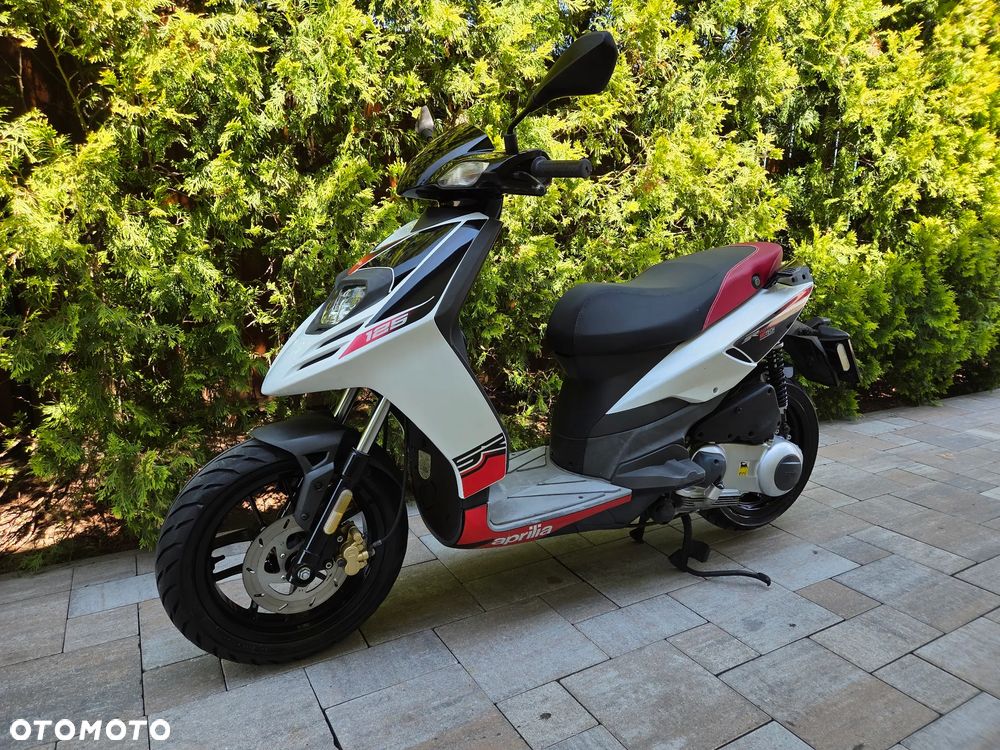 Aprilia SR - 4