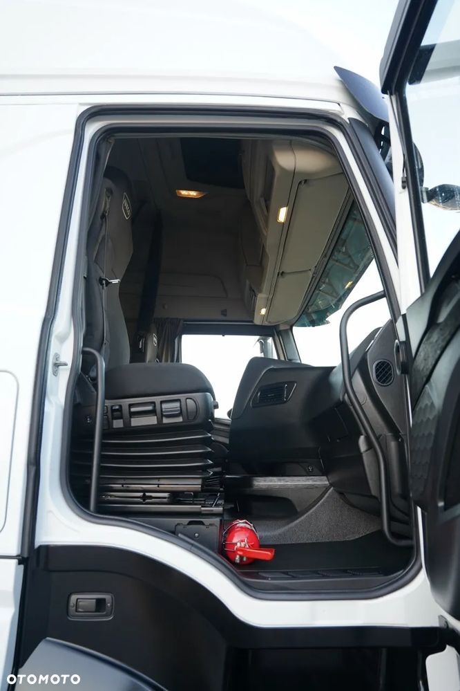 Iveco S-WAY / 510 / RETARDER / KLIMA POSTOJOWA / EURO 6 - 37