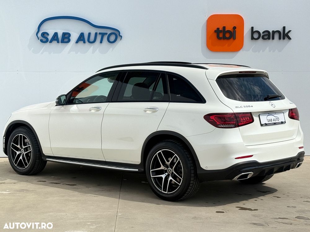 Mercedes-Benz GLC 220 d 4MATIC 9G-TRONIC AMG Line - 29