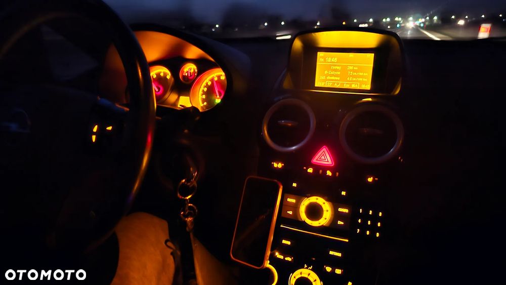Opel Corsa - 10