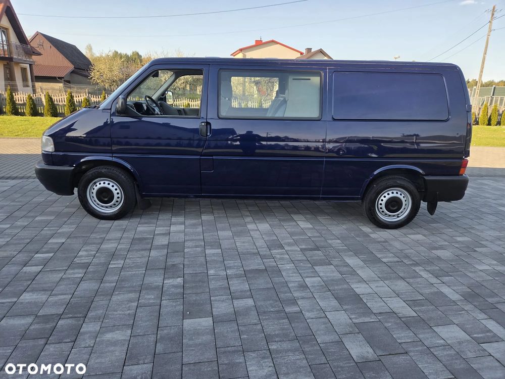 Volkswagen T4 2.5TDI 102KM LONG ORYGINAŁ PRZEBIEG ZADBANY DUBEL KABINA - 5