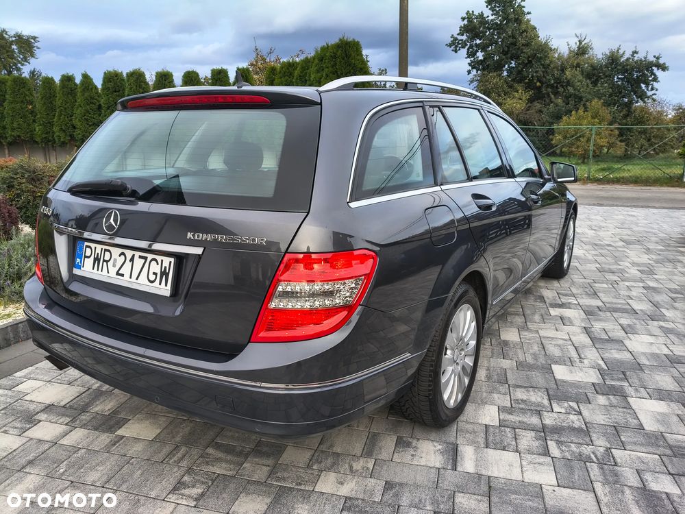 Mercedes-Benz Klasa C 180 Kompressor BlueEFFICIENCY Avantgarde - 27