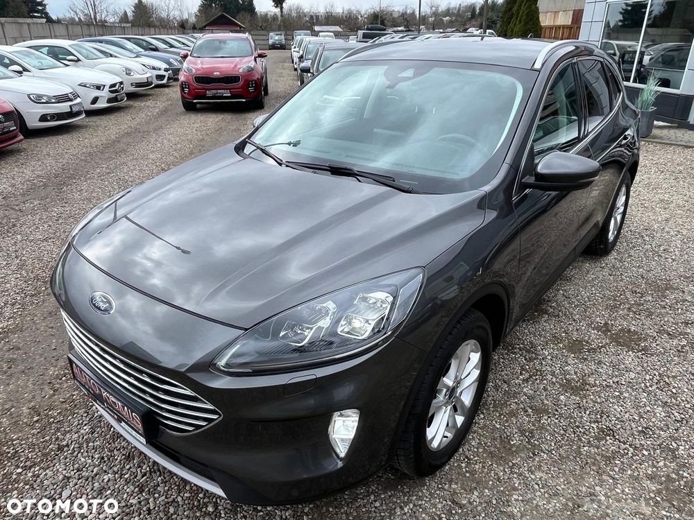Ford Kuga - 32