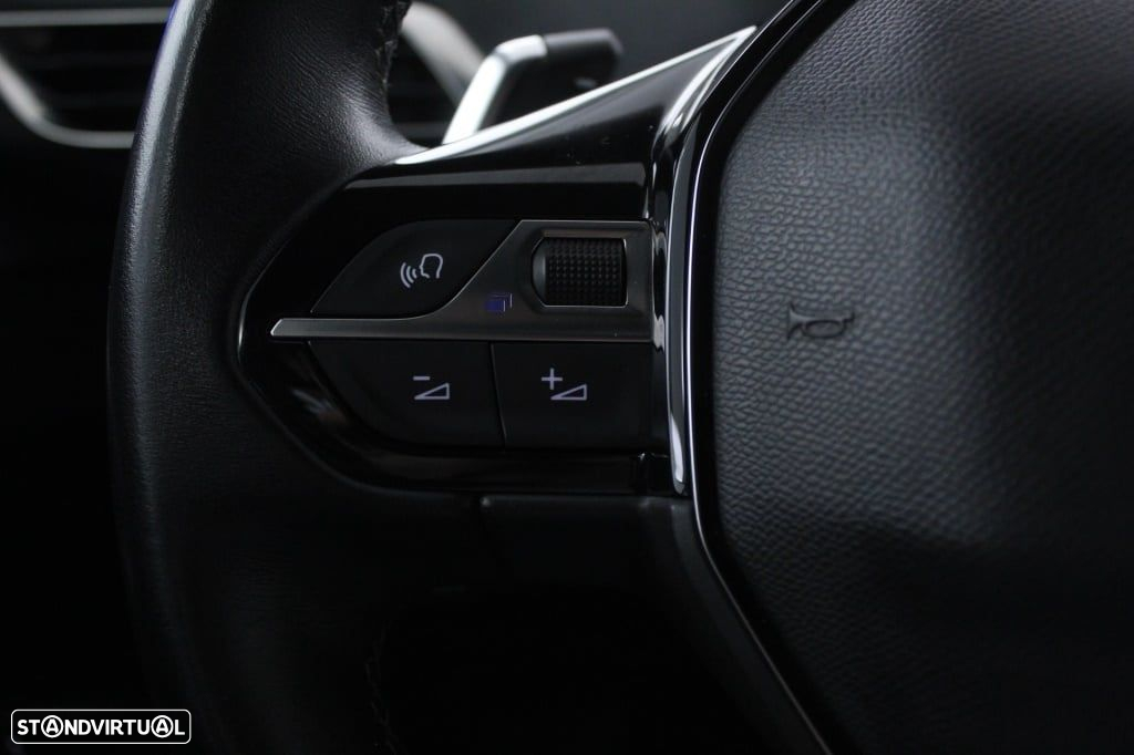 Peugeot 3008 1.5 BlueHDi Allure Pack EAT8 - 22