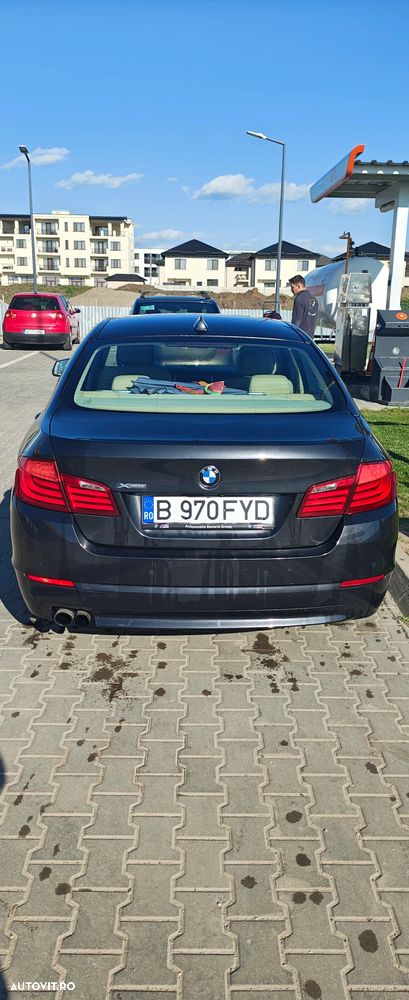 BMW Seria 5 525d xDrive Aut. - 5