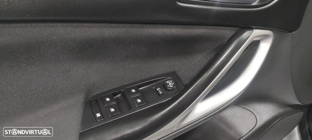 Opel Astra 1.2 Turbo - 34