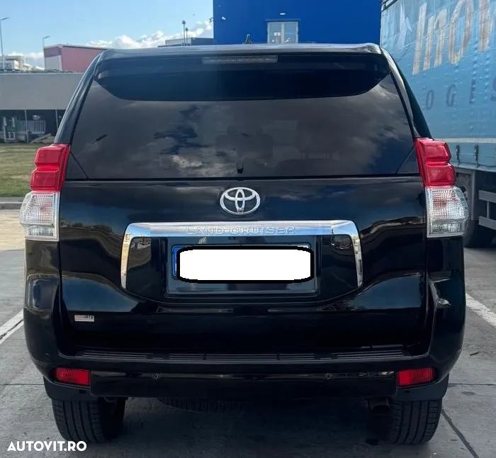 Toyota Land Cruiser 3.0l Turbo D-4D A/T Luxury - 26