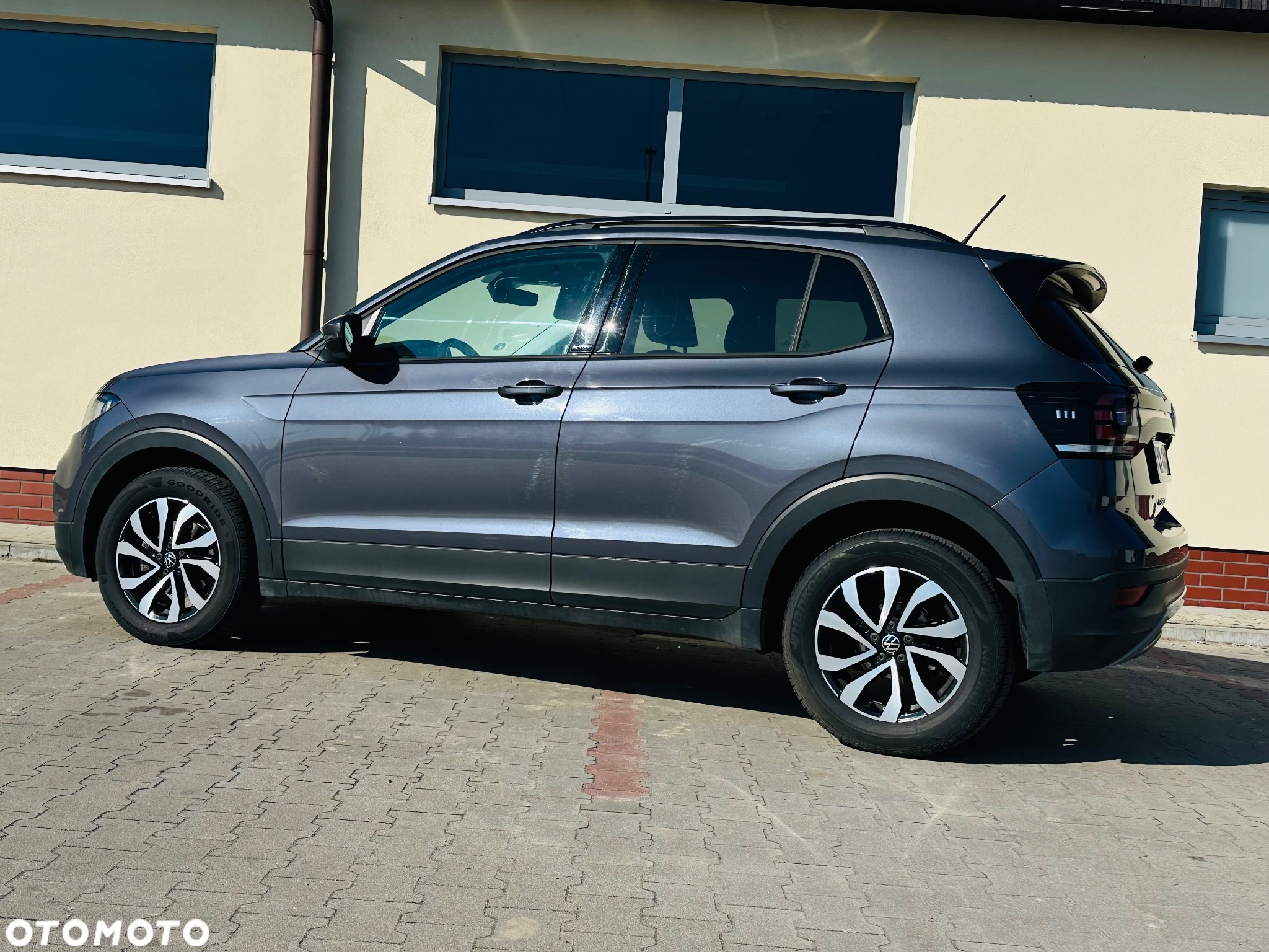 Volkswagen T-Cross 1.0 TSI Active DSG - 10