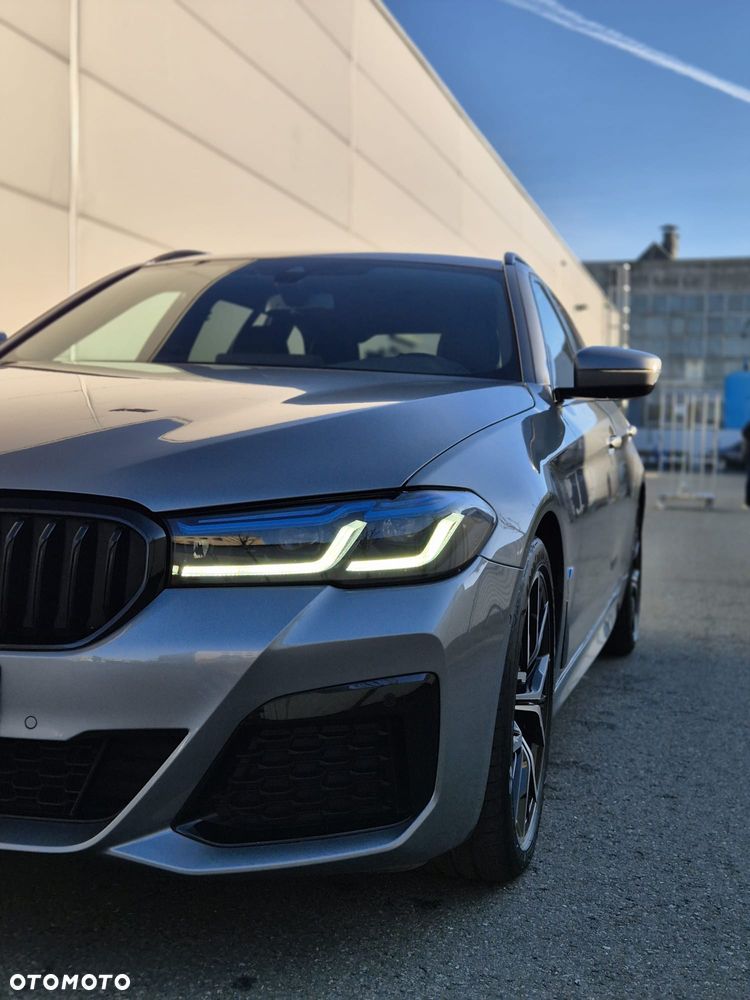 BMW Seria 5 520d xDrive mHEV M Sport sport - 7