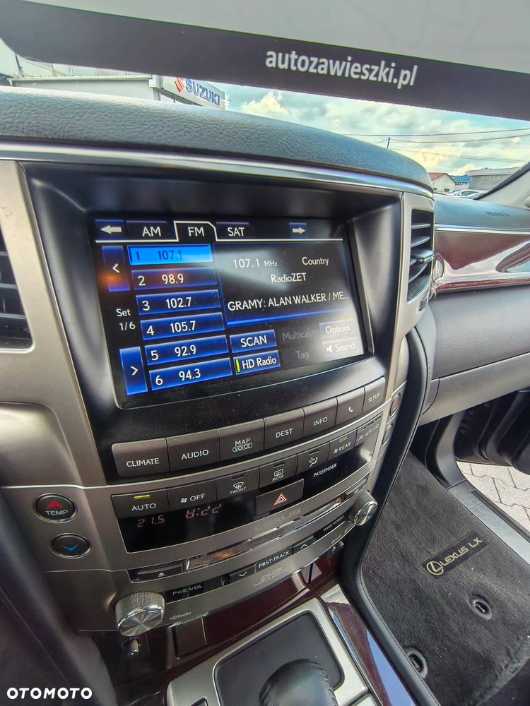 Lexus LX - 19