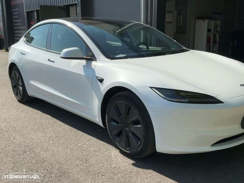 Tesla Model 3 Standard RWD - 1