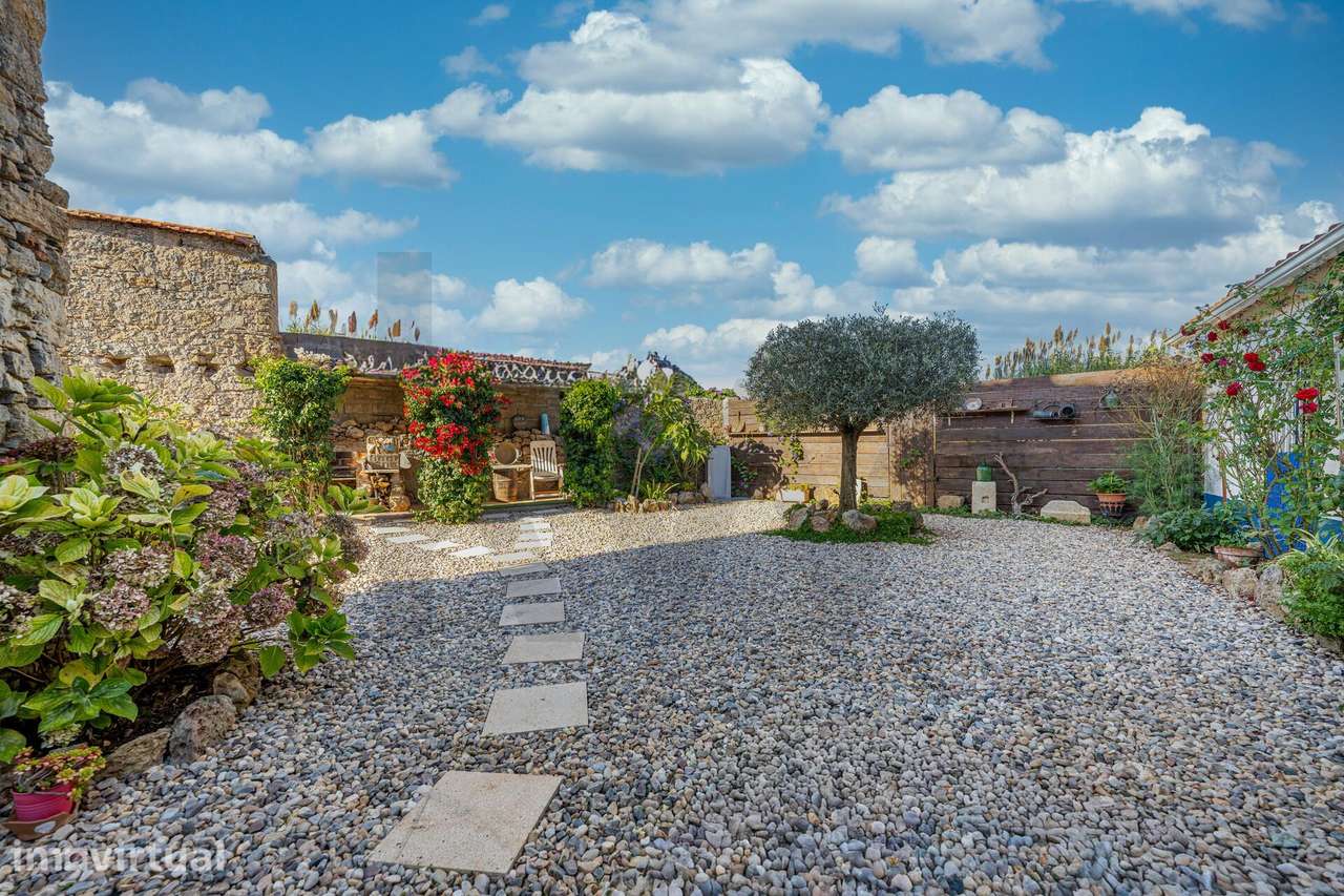 Moradia T5 com história e 400m2 de exterior em Óbidos - Grande imagem: 5/53