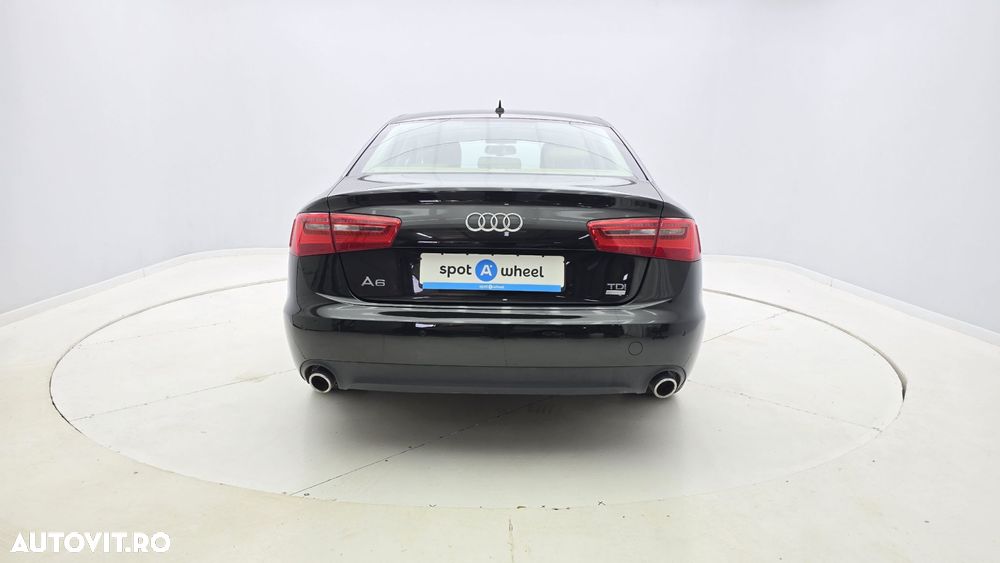 Audi A6 2.0 TDI Ultra S tronic - 7