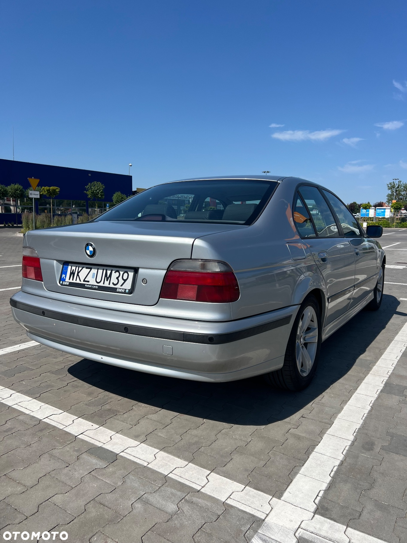 BMW Seria 5 525i - 4