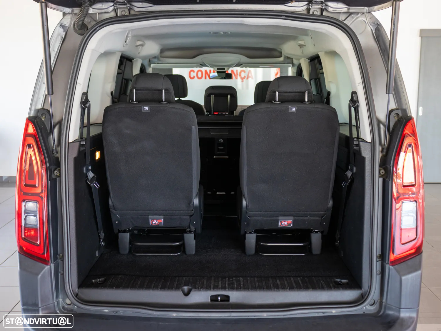 Citroën Berlingo 1.5 BlueHDi XL Shine 7L - 11
