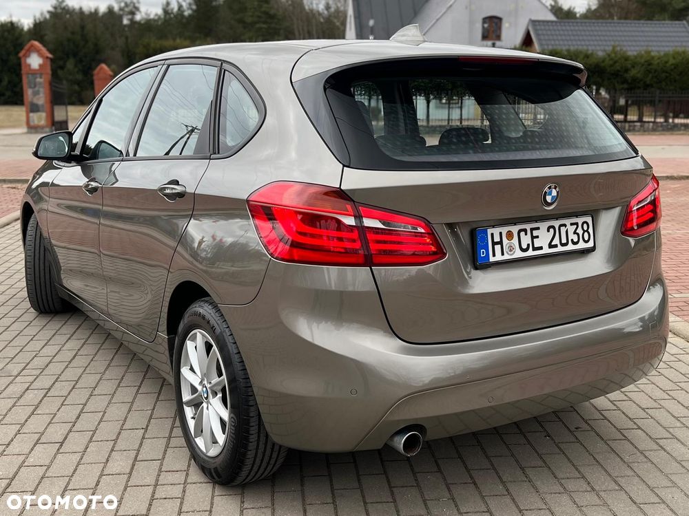 BMW Seria 2 218d Sport-Aut Sport Line - 4